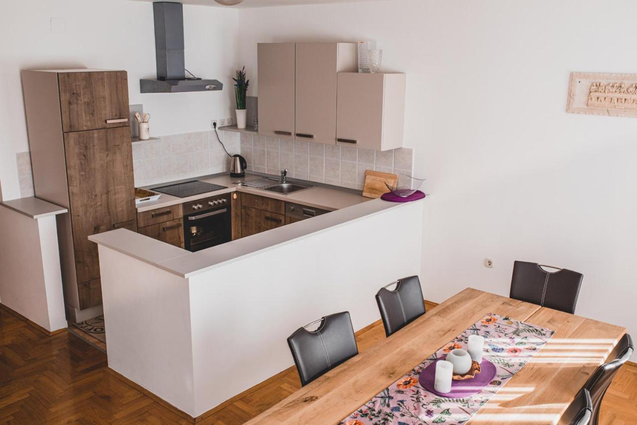 Helles 3 Schlafzimmer Apartment Zwischen Zagreb Zentrum & Natur 외부 사진
